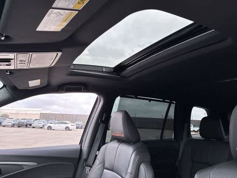 Used 2023 Honda Passport TrailSport image 20