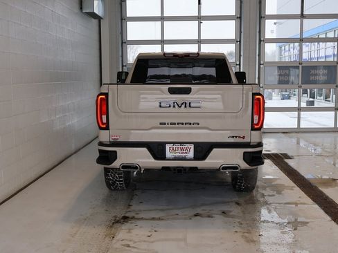 New 2026 GMC Sierra 1500 AT4 w/ AT4 Premium Package image 9