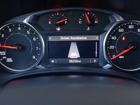 Used 2023 GMC Terrain SLT w/ Elevation Edition FWD image 13