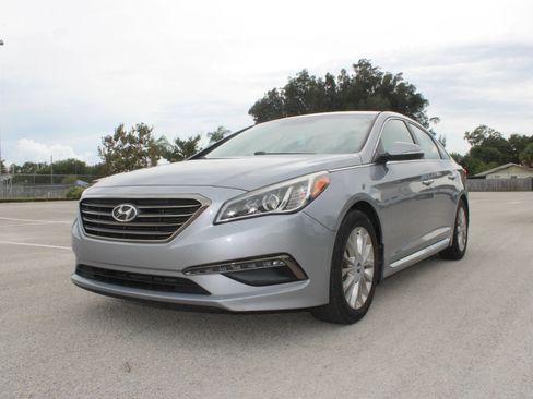 Used 2015 Hyundai Sonata Limited FWD image 2