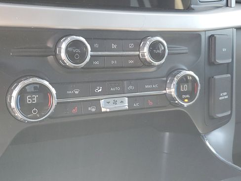 Used 2021 Ford F150 XLT w/ Equipment Group 302A High image 10