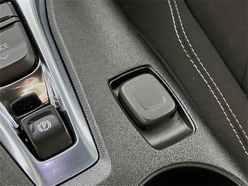 Used 2019 Chevrolet Camaro LT w/ RS Package image 20