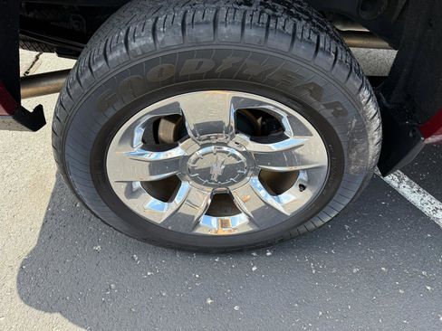 Used 2014 Chevrolet Silverado 1500 LTZ image 29