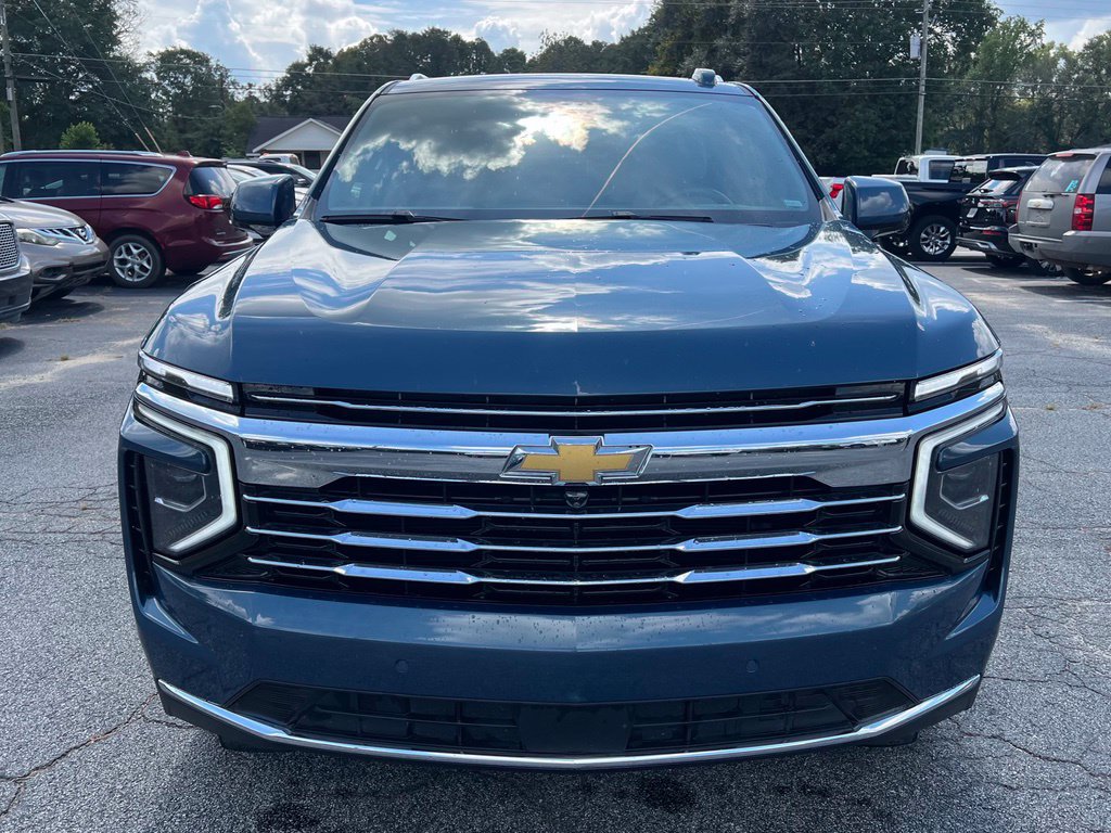 Used 2025 Chevrolet Tahoe LT RWD image 4