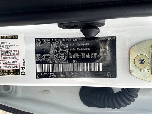 Certified 2023 Lexus GX 460 Premium w/ Premium Package AWD/4WD image 19