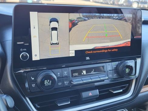 Used 2024 Toyota Grand Highlander Platinum image 17