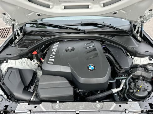 New 2025 BMW 330i Sedan w/ Convenience Package image 27