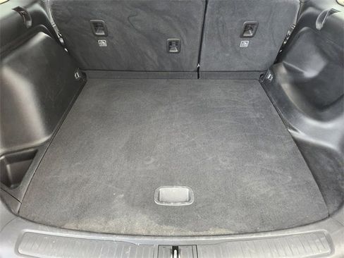 Used 2024 Jeep Grand Cherokee Altitude image 30