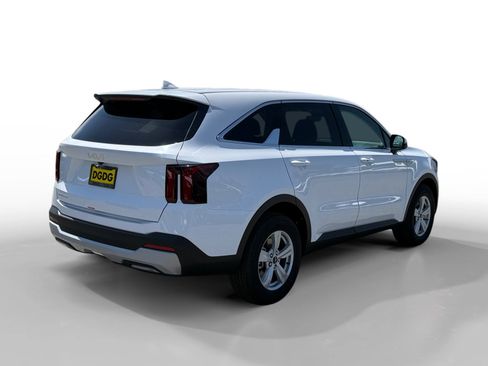 New 2026 Kia Sorento LX FWD image 5