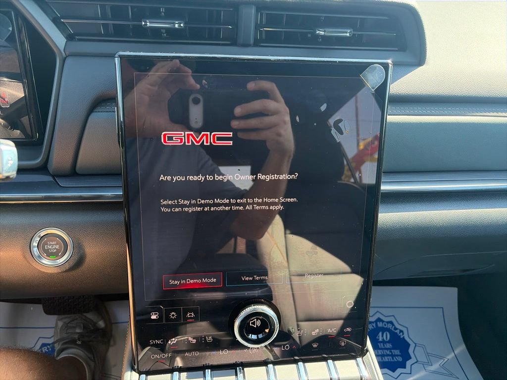 New 2027 GMC Terrain AT4 w/ Convenience Package III AWD/4WD image 22