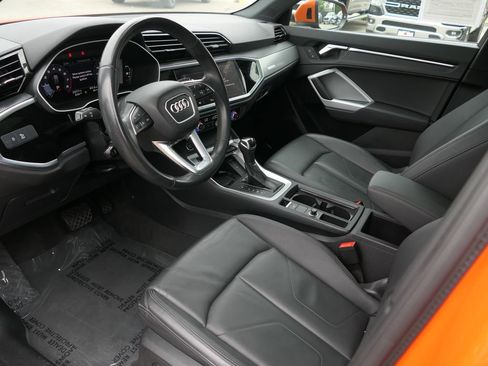 Used 2024 Audi Q3 2.0T Premium AWD/4WD image 11