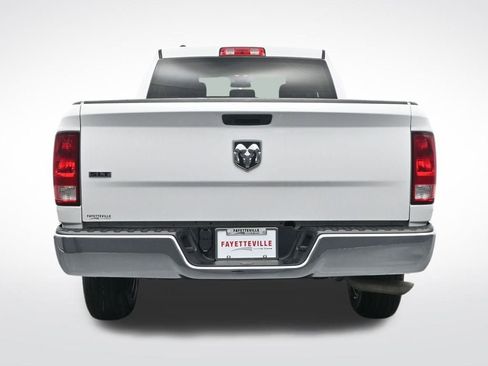 Used 2024 RAM 1500 Classic SLT image 7