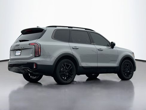 Used 2025 Kia Telluride EX X-Line image 2