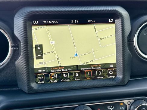 Used 2023 Jeep Wrangler Unlimited Sahara image 14