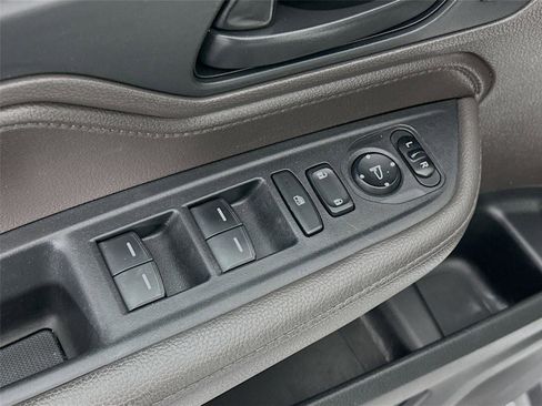 Used 2019 Honda Odyssey EX-L image 18