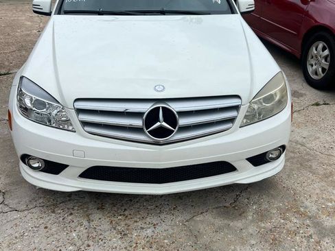 Used 2010 Mercedes-Benz C 300 4MATIC Sedan image 2