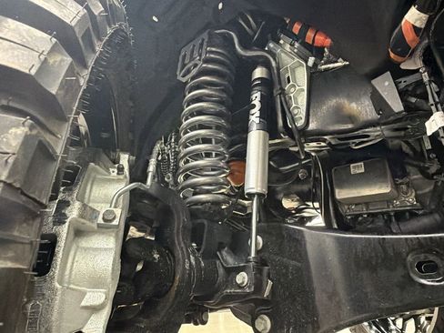 Used 2026 Ford F450 Platinum w/ FX4 Off-Road Package image 16