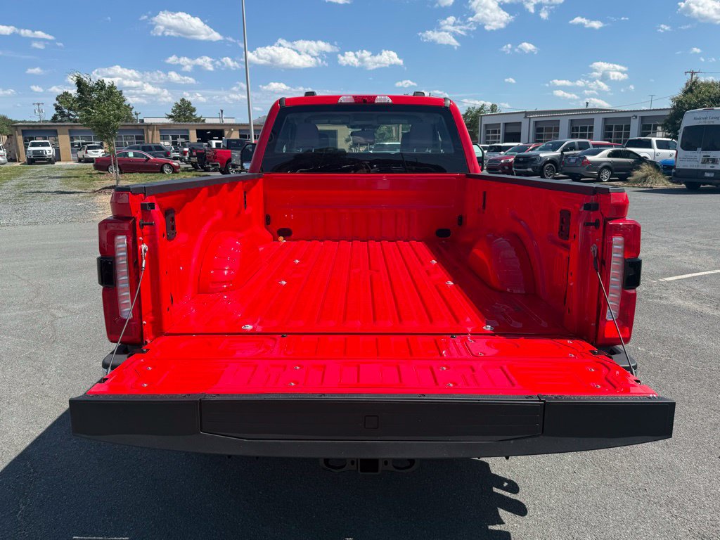 New 2025 Ford F250 XL w/ 360-Degree Camera Package RWD image 5