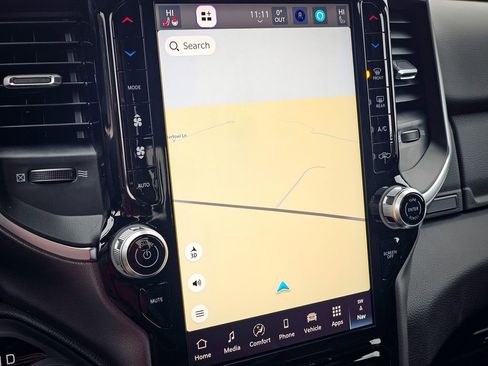 New 2026 RAM 1500 4x4 Crew Cab image 25