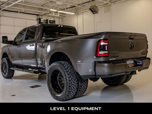 Used 2024 RAM 3500 Lone Star w/ Night Edition image 7