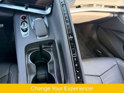 Used 2024 Chevrolet Corvette Stingray Preferred Conv w/ Z51 Performance Package RWD image 8