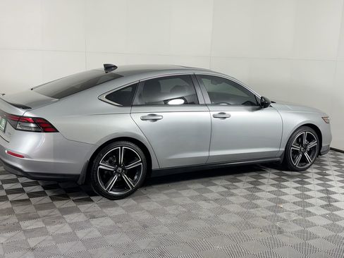 Used 2024 Honda Accord Sport image 12