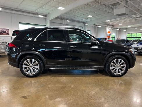 Used 2020 Mercedes-Benz GLE 350 w/ Premium Package image 8