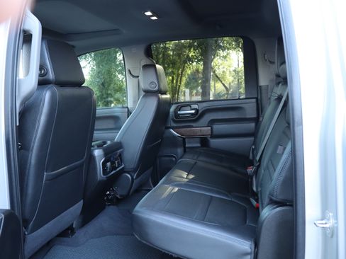 Used 2021 GMC Sierra 3500 Denali w/ Denali Ultimate Package AWD/4WD image 48