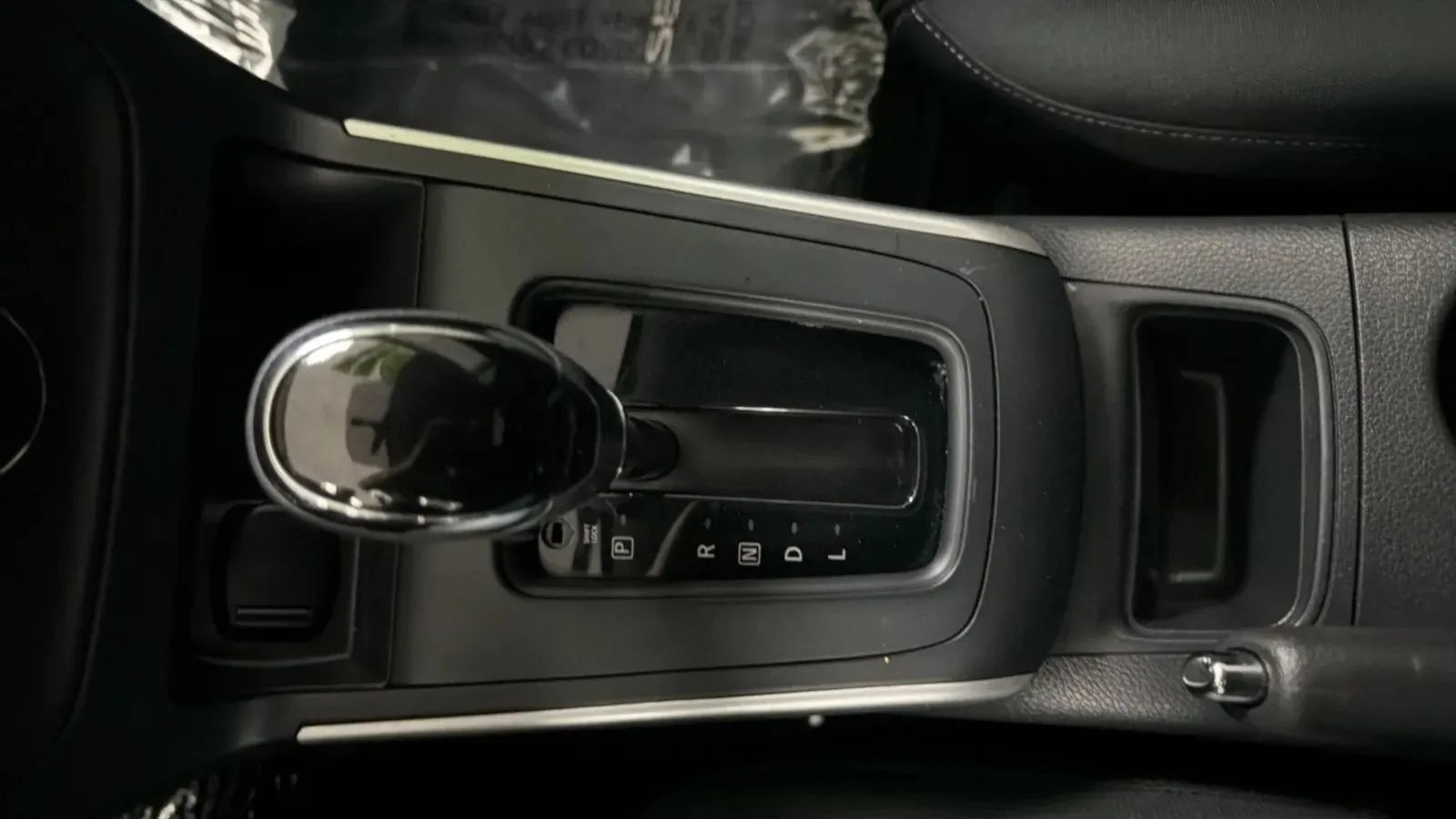 Used 2019 Nissan Sentra SV FWD image 12