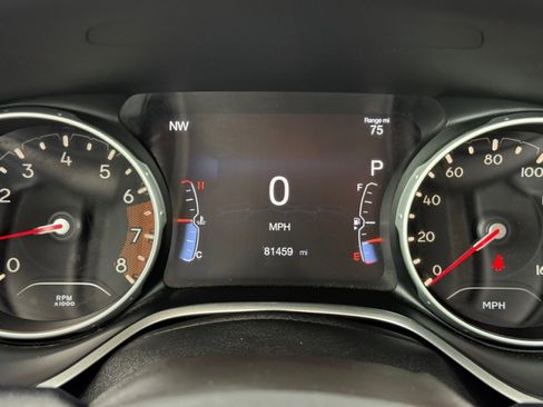 Used 2018 Jeep Compass Limited w/ Navigation Group image 23