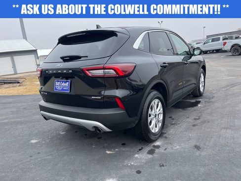Used 2023 Ford Escape Active image 4