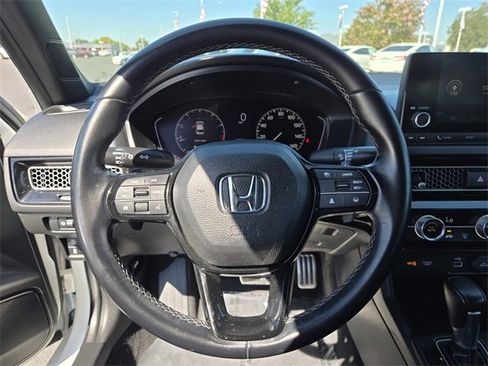 Used 2022 Honda Civic Sport image 25