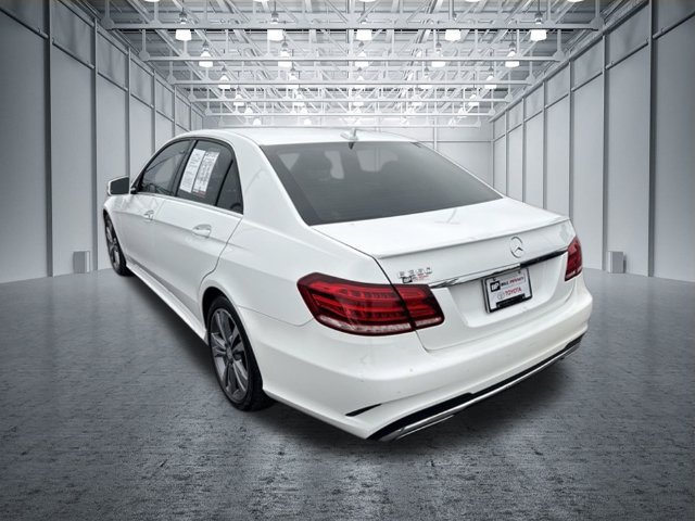 Used 2016 Mercedes-Benz E 350 Sedan image 3