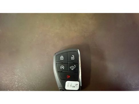 Used 2023 Chevrolet Silverado 1500 LT AWD/4WD image 18