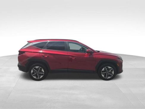 Used 2025 Hyundai Tucson SEL AWD/4WD image 6