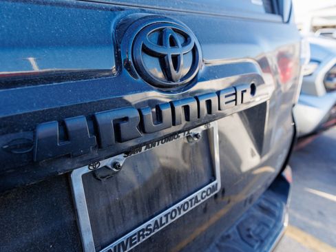 Used 2021 Toyota 4Runner SR5 image 11