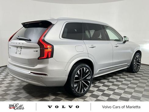 Certified 2025 Volvo XC90 B6 Plus image 11