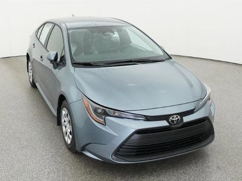 New 2026 Toyota Corolla LE FWD image 17