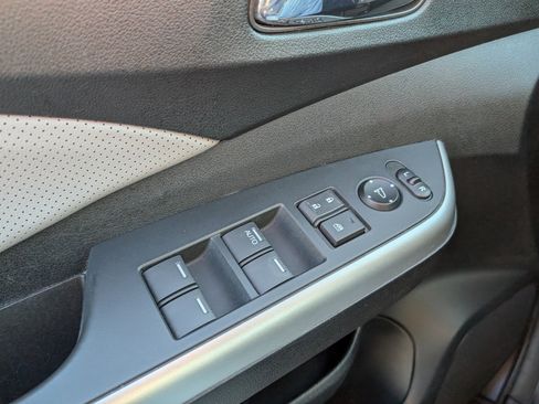 Used 2015 Honda CR-V EX-L image 17