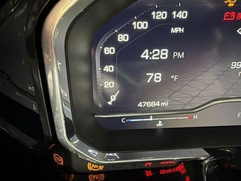 Used 2022 GMC Sierra 1500 Elevation AWD/4WD image 10