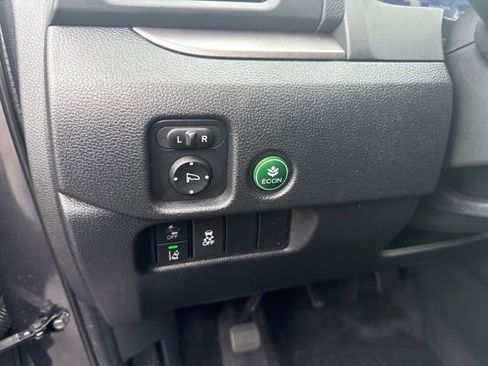 Certified 2022 Honda Pilot Special Edition image 16