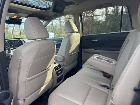 Certified 2020 Honda Pilot EX-L image 12
