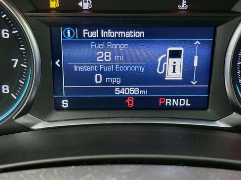 Used 2023 Chevrolet Equinox LT w/ Driver Convenience Package FWD image 13