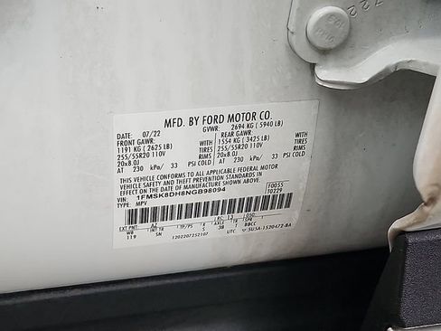 Certified 2022 Ford Explorer XLT w/ Equipment Group 202A image 28