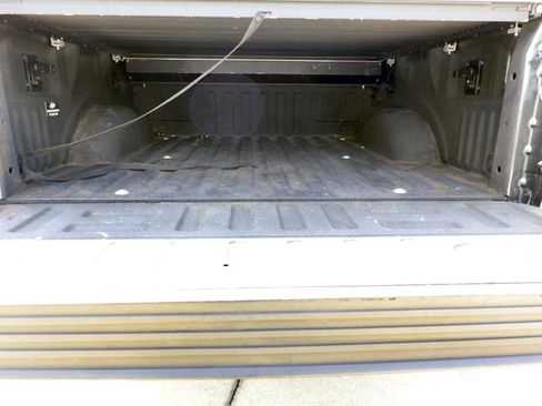 Used 2016 Ford F150 Lariat w/ Equipment Group 502A Luxury image 6