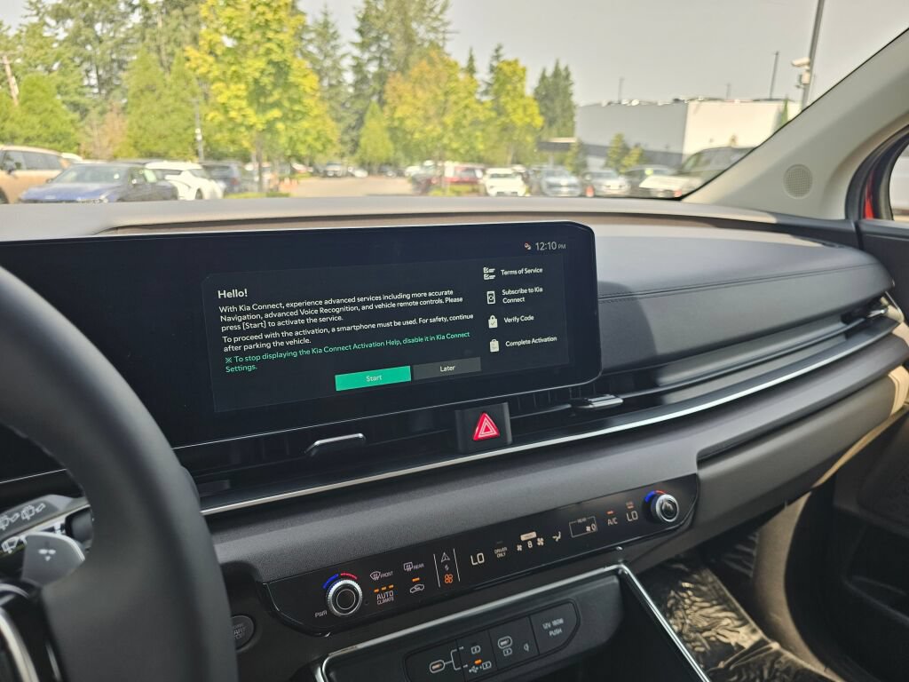 New 2026 Kia Carnival EX FWD image 12