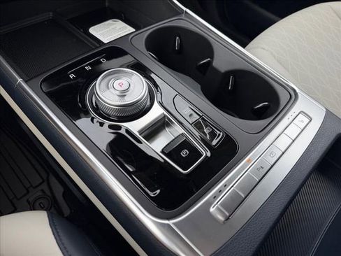 New 2026 Kia Carnival EX image 25