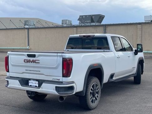 Used 2022 GMC Sierra 3500 AT4 w/ AT4 Premium Plus Package AWD/4WD image 3