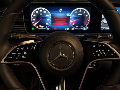 New 2026 Mercedes-Benz GLE 450 4MATIC image 23