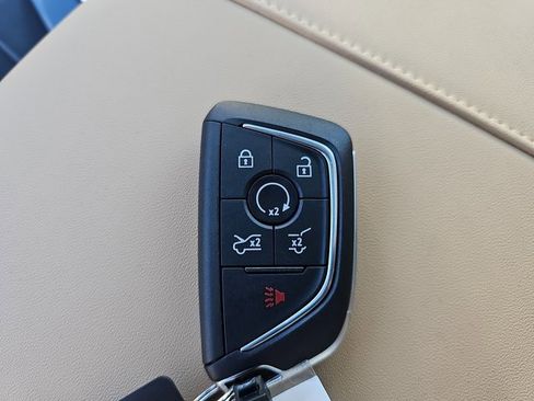 New 2026 Cadillac Escalade IQL Sport 2 w/ LPO, ONYX Package image 37